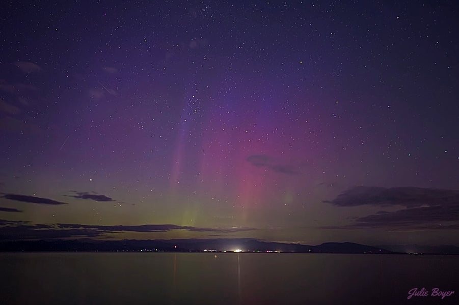 Witnessing the Northern Lights in Lantzville on Vancouver Island